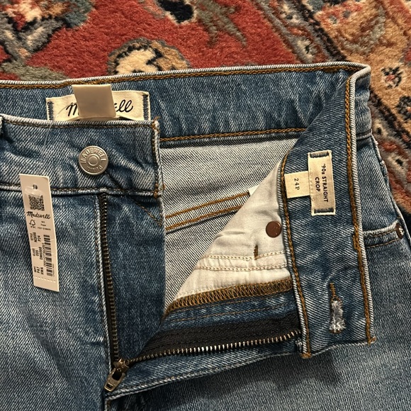 Madewell ‘90s Straight Crop Jeans - Picture 2 of 3